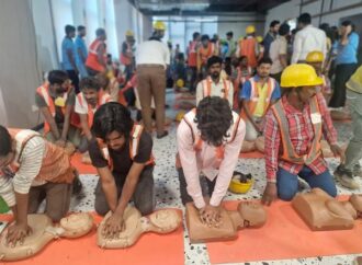 Restart a Heart Day – Training community members on Hands Only CPR, Building a “Nation of Lifesavers” in India