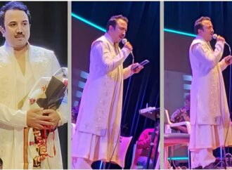 Kaleem Pasha Mesmerises Pune Audience; Honoured with the Prestigious Maharashtra Gaurav Samman Award