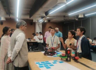 Makerspaces Innovation Lab: Redefining Learning Beyond the Classroom