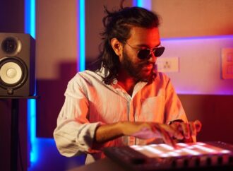 Fusing the Sitar and Synths: How Delhi’s Maniic B is Redefining Global Electronic Music